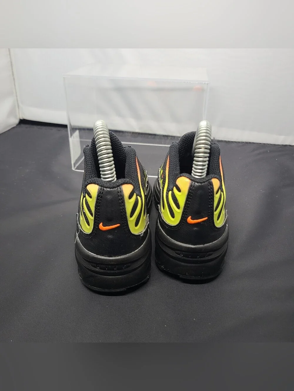 Nike Air Max Plus PS 'Black Volt Total Orange' Toddler size 11C